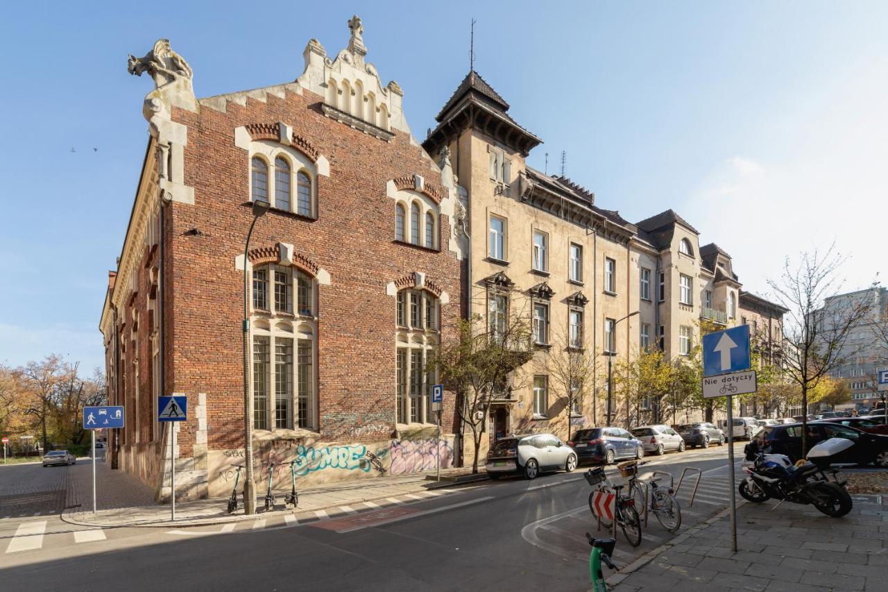 Central Planty Park Apartment Lobzowska By Noclegi Renters Cracóvia Exterior foto