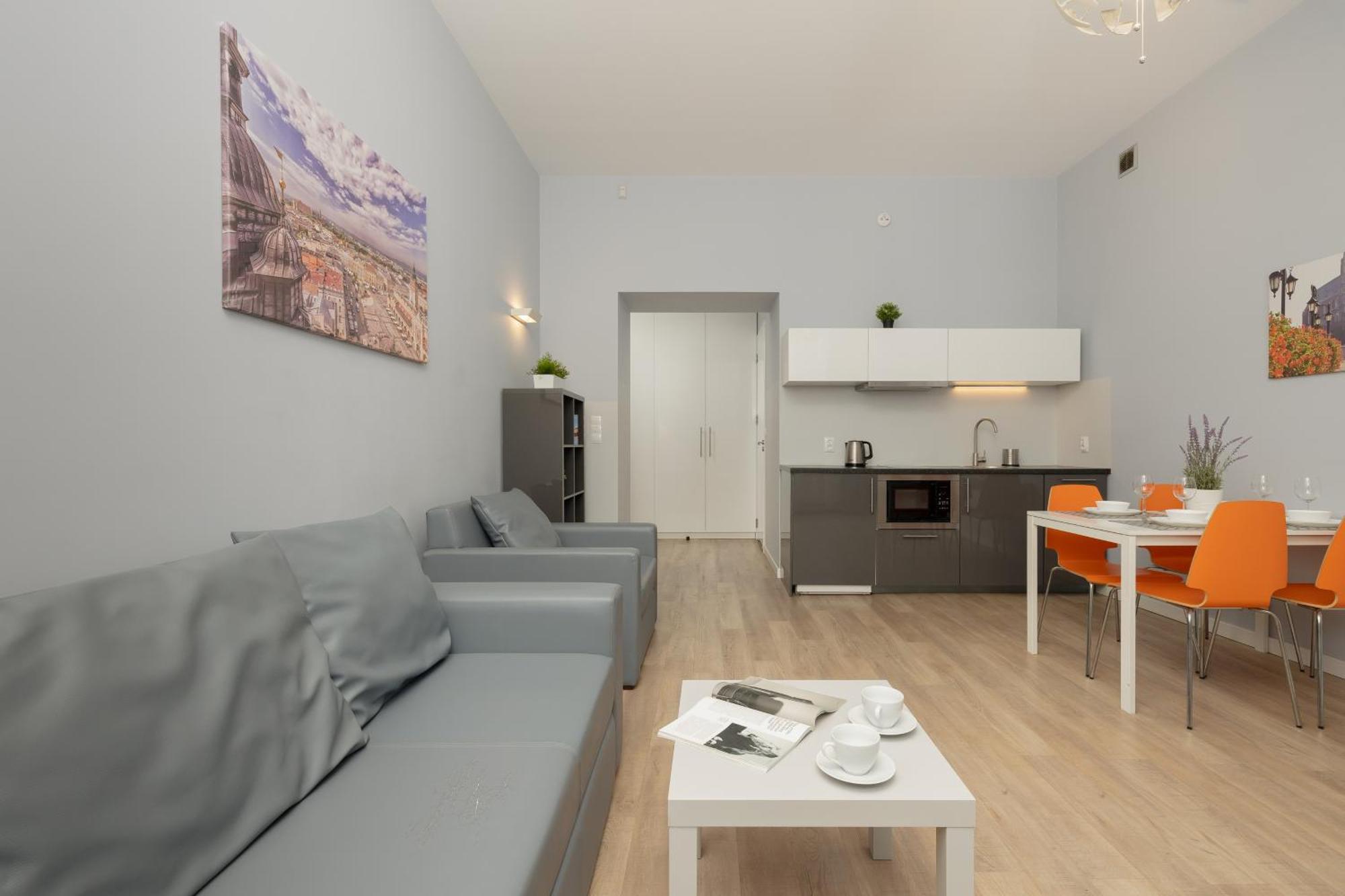 Central Planty Park Apartment Lobzowska By Noclegi Renters Cracóvia Exterior foto