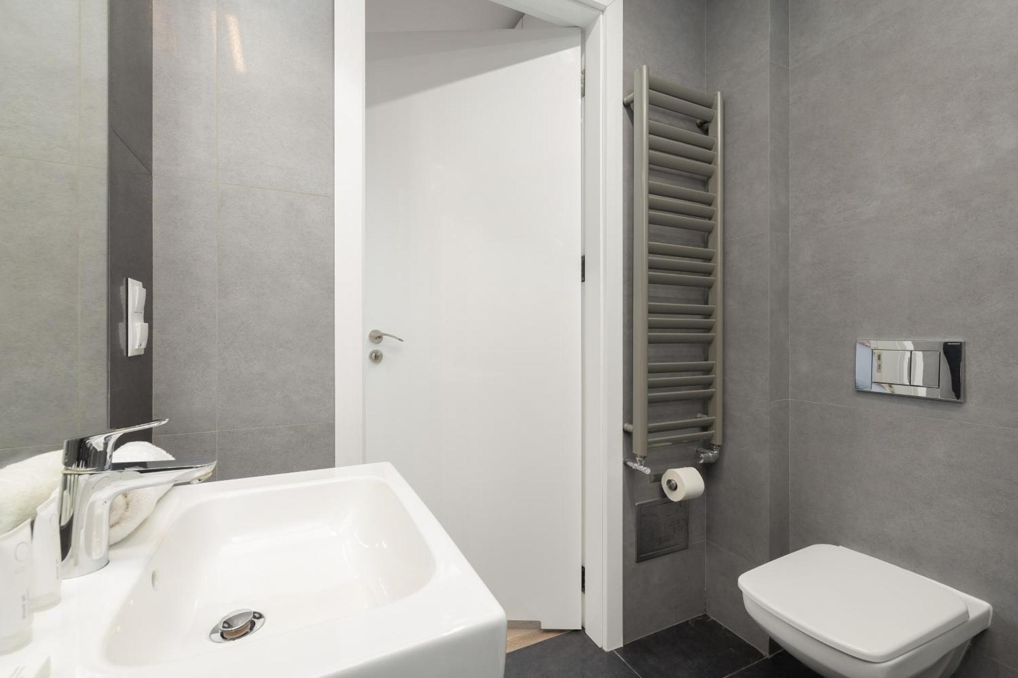 Central Planty Park Apartment Lobzowska By Noclegi Renters Cracóvia Exterior foto